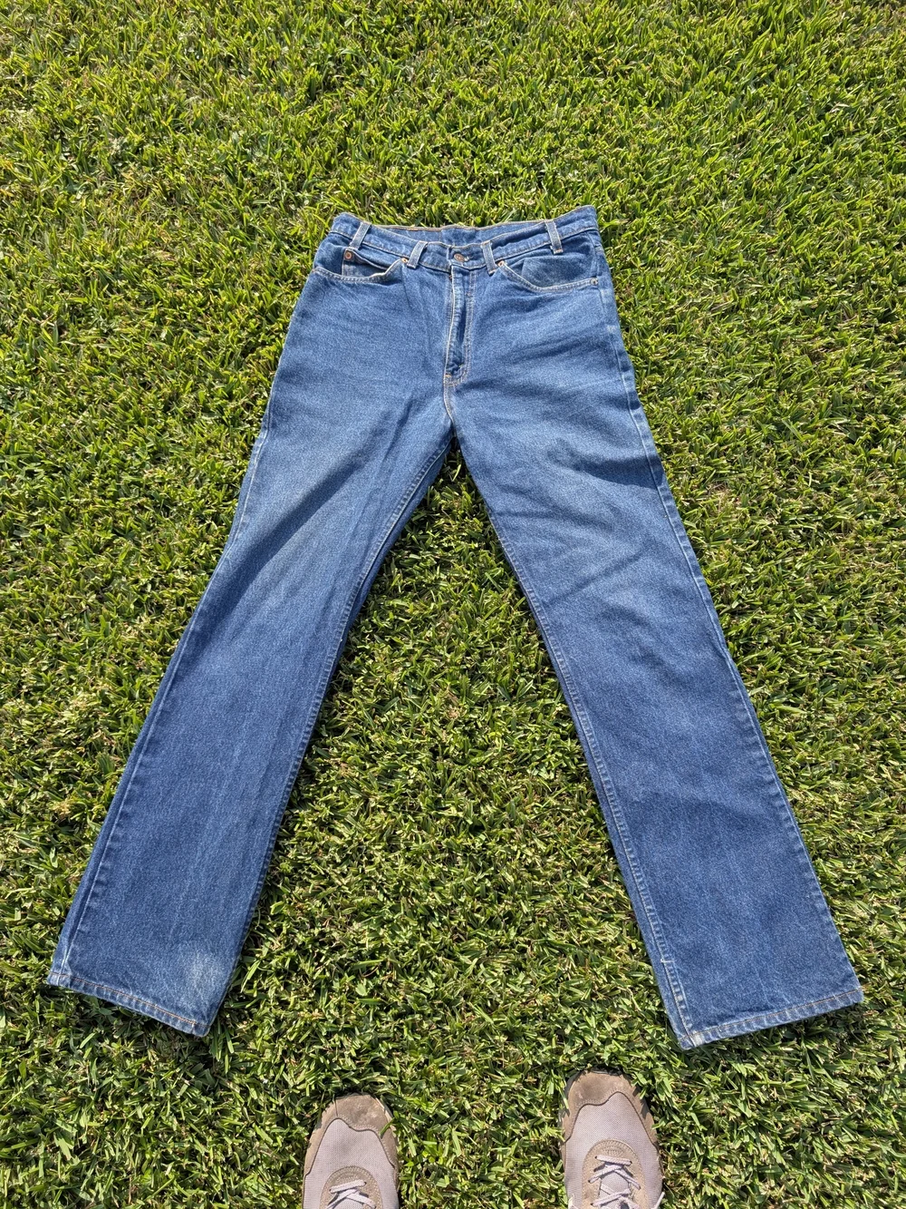 Vintage Levi's Men's Denim Straight Jeans in Blue